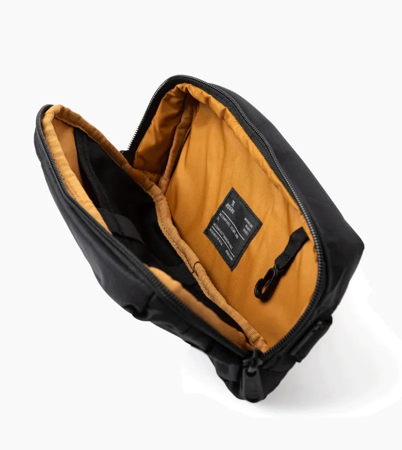 Accomplice Escape Modular 2L Bag