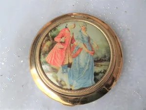 BEAUTIFUL Vintage Powder Compact,Romantic Design,Purse Powder Compact,Collectible Powder Compacts