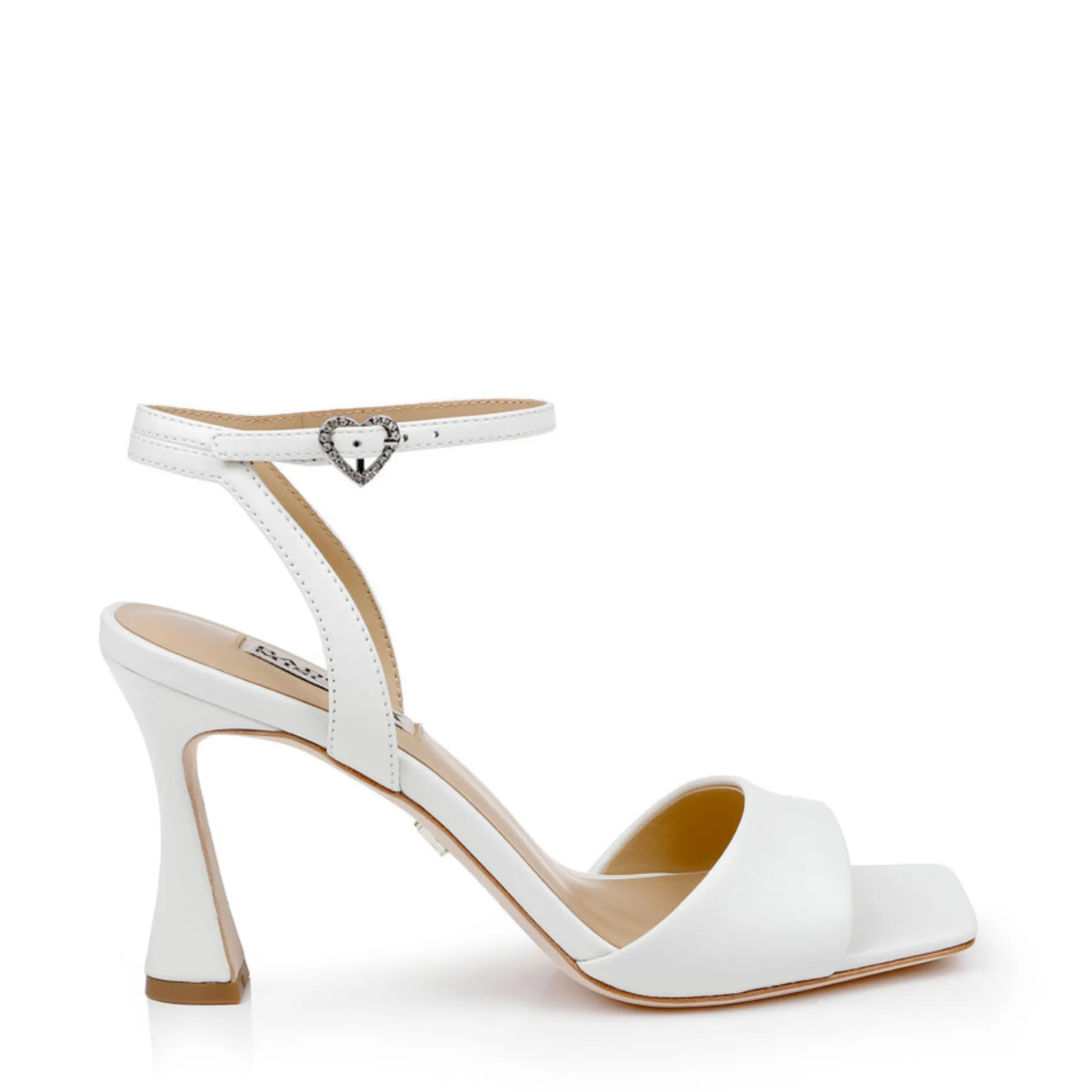 Cady - Leather Sandals with Heart-Shaped Buckle - Soft White