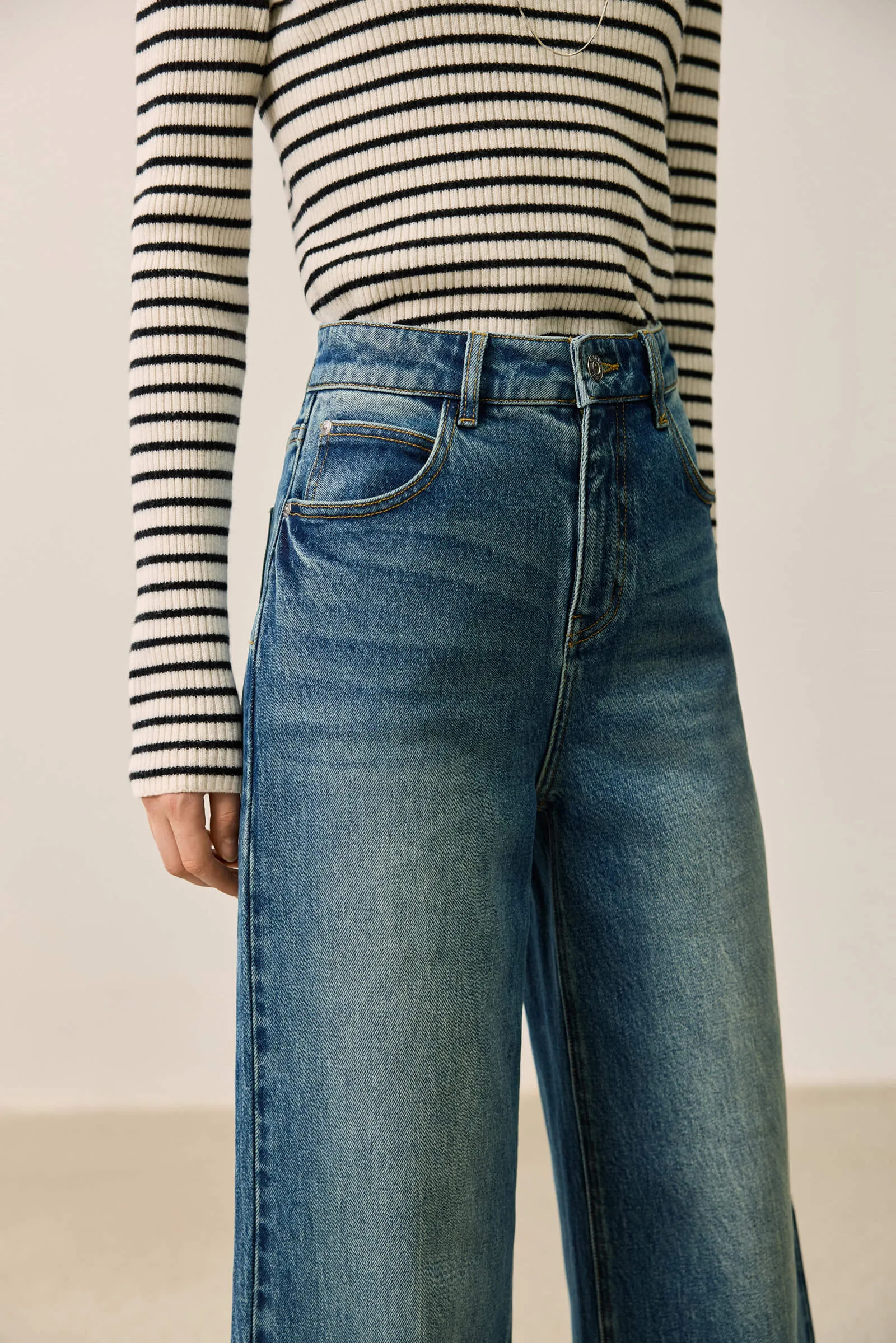 LILY Vintage Versatile Wide-Leg Jeans