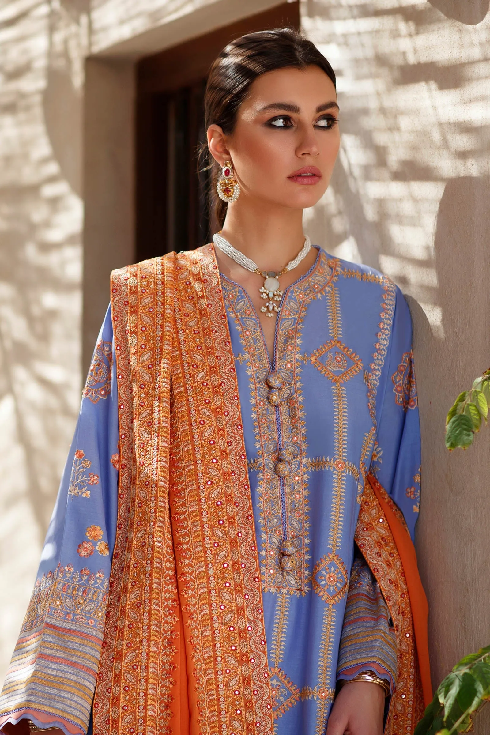 Zaha by Khadijah Shah Lawn Collection 2022 – LINA (ZL22-13 A)