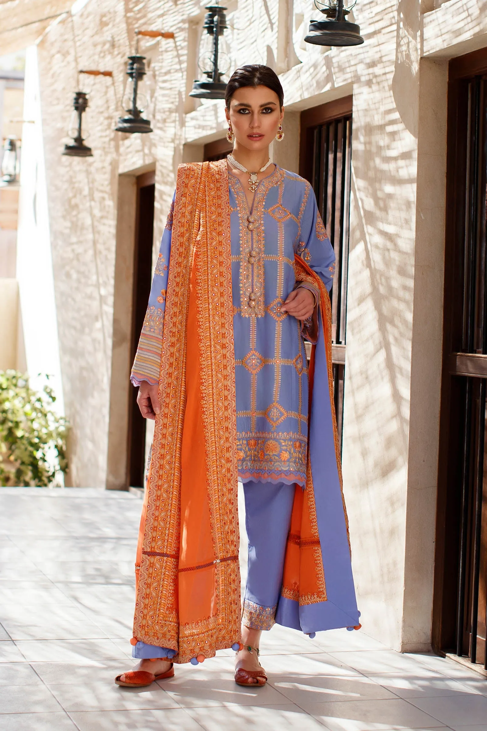 Zaha by Khadijah Shah Lawn Collection 2022 – LINA (ZL22-13 A)